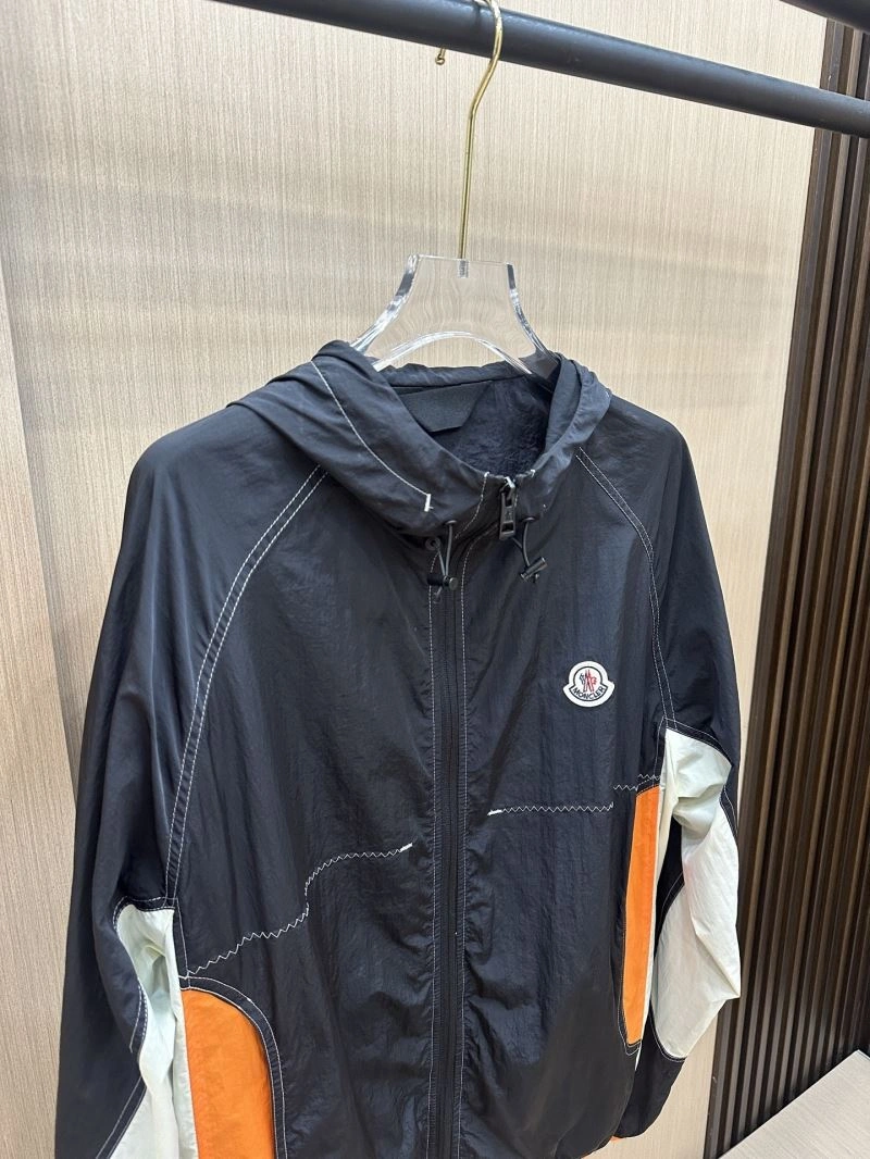 Contemporary Moncler Outwear 140657