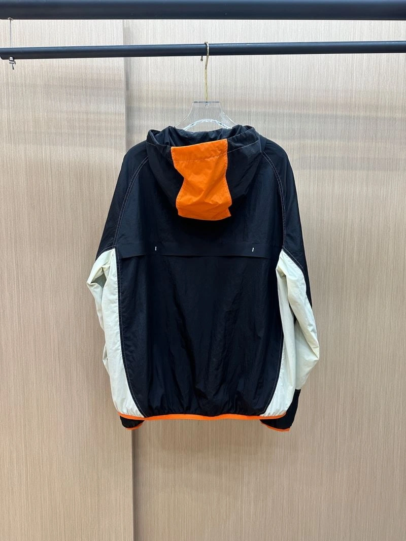 Contemporary Moncler Outwear 140657