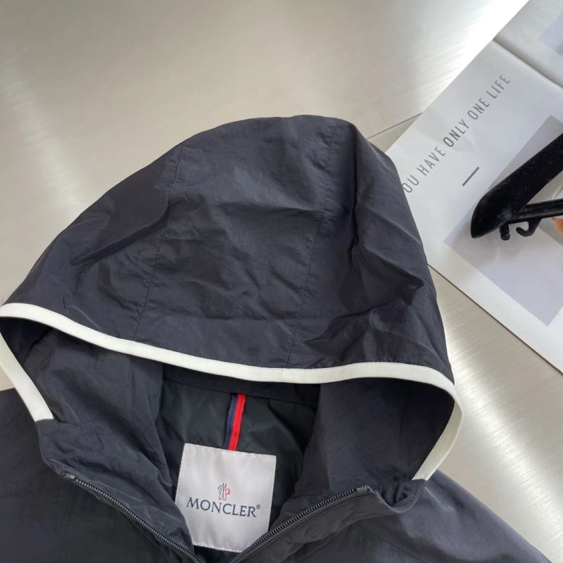 Moncler Outwear NewStyle 140653
