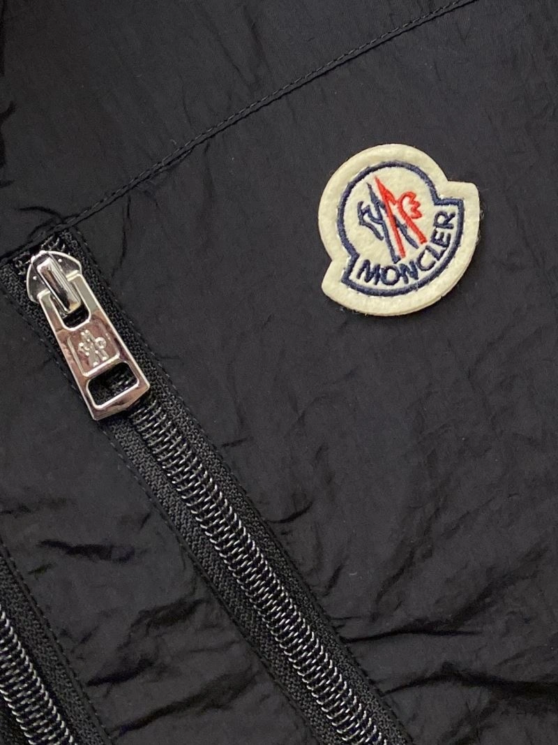 ZeroBulk Moncler Outwear 140652