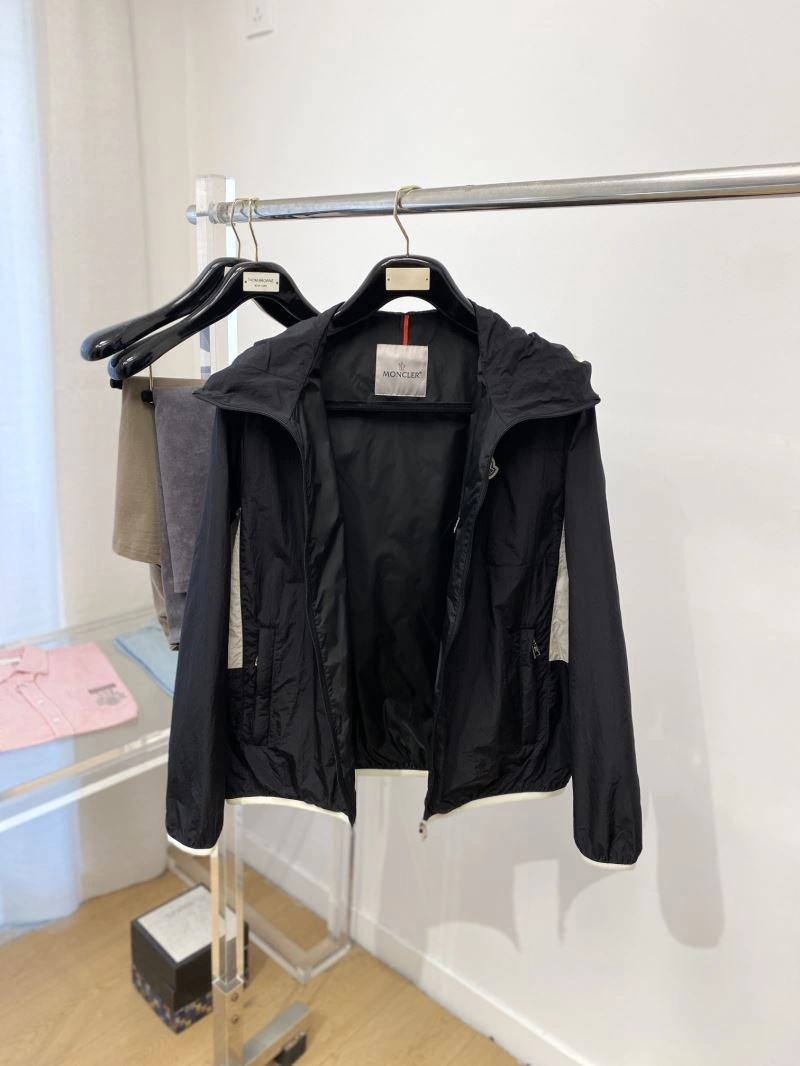 ZeroBulk Moncler Outwear 140652