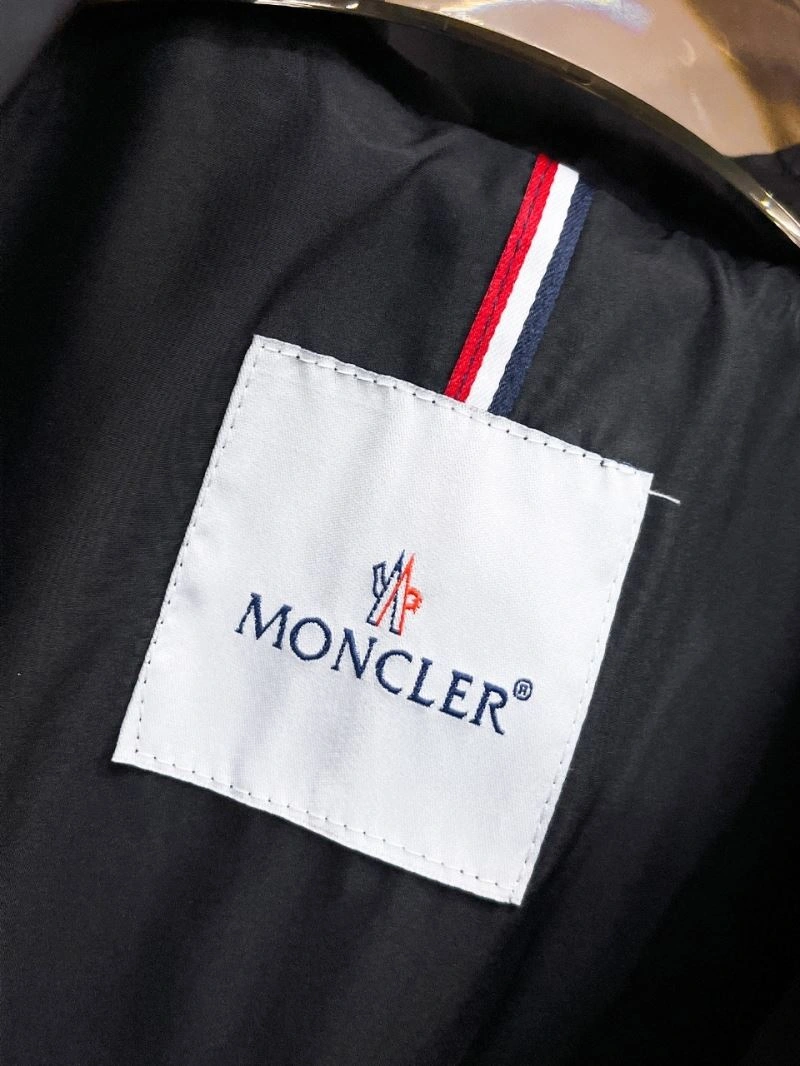 Refined Moncler Outwear 140646