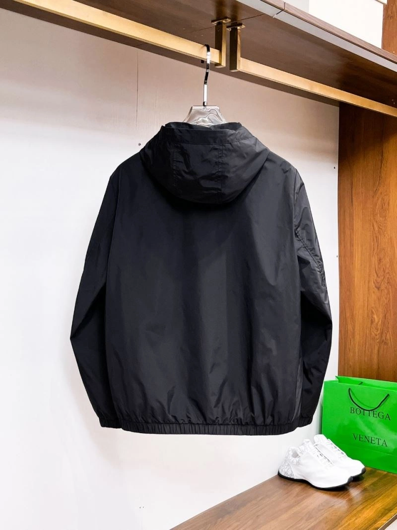Moncler Outwear Seasonal 140634