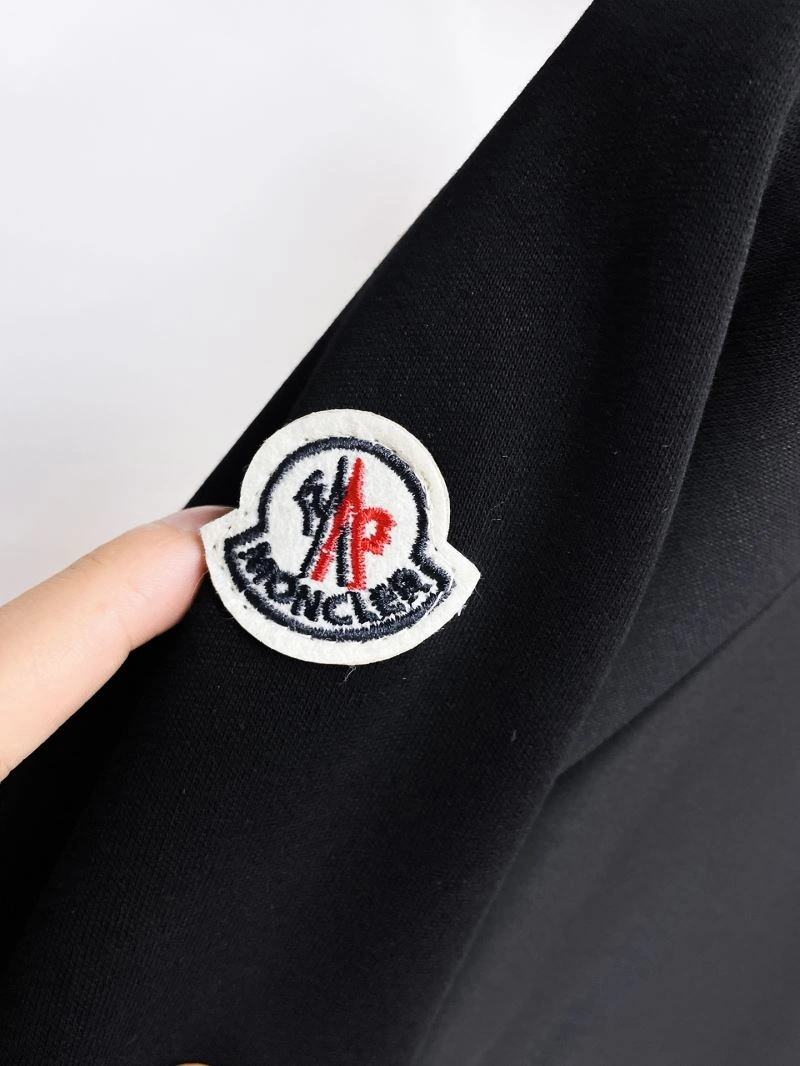 Moncler Outwear Timeless 140629