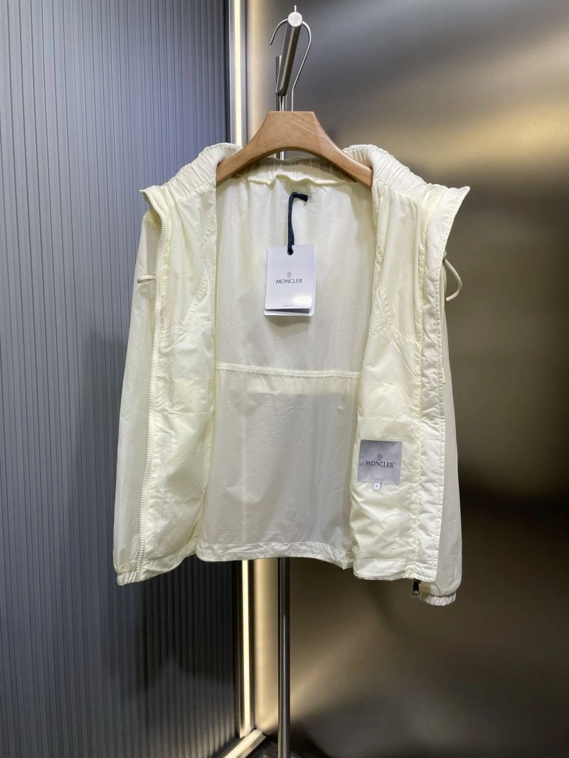 Affordable Moncler Outwear 140625