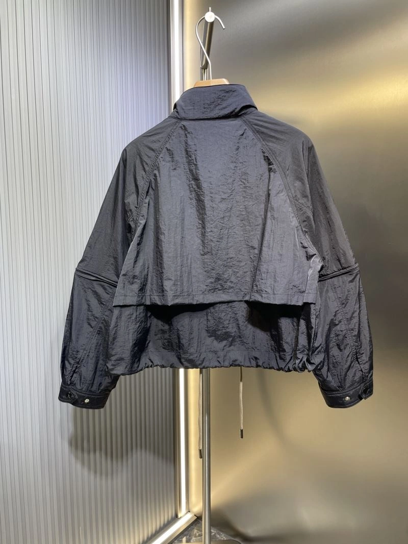 Comfortable Moncler Outwear 140641