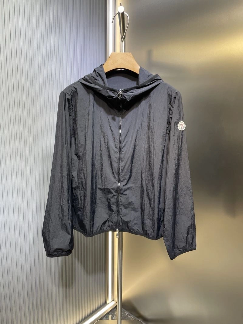 Moncler Outwear MultiPurpose 140622