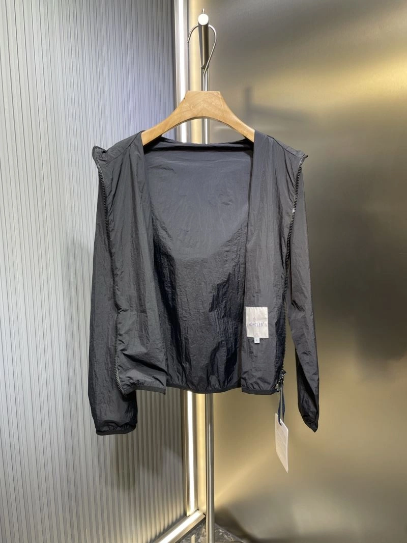 Moncler Outwear MultiPurpose 140622