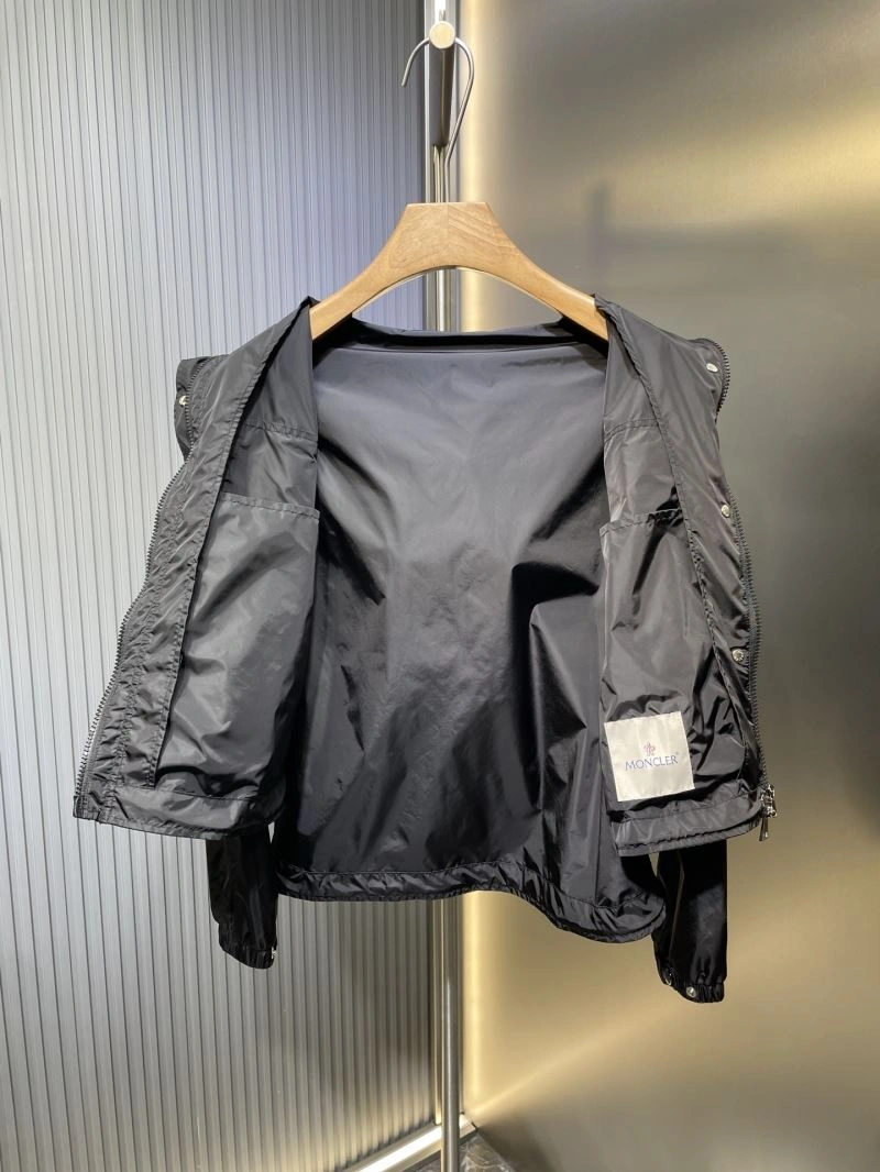 Moncler Outwear EasyCare 140624