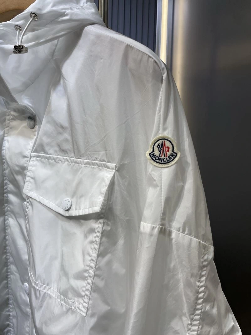 Moncler Outwear GoodFit 140626