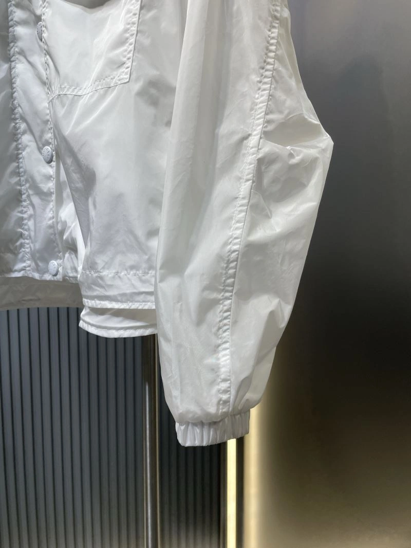 Moncler Outwear GoodFit 140626