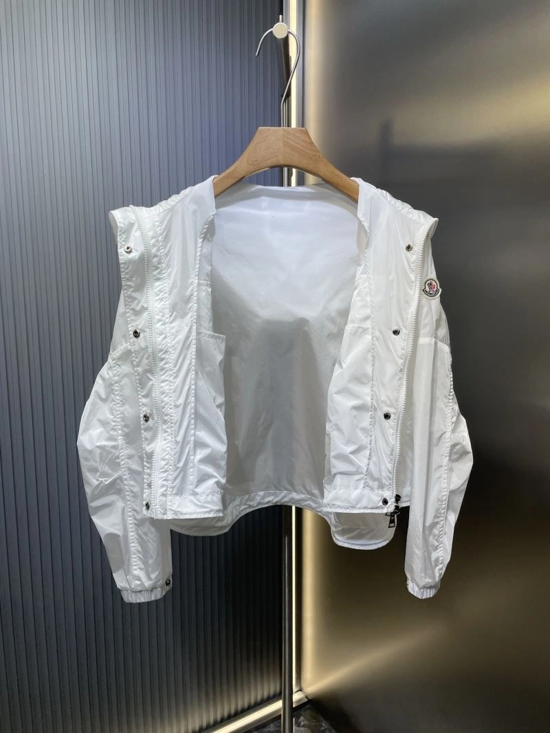 Moncler Outwear GoodFit 140626