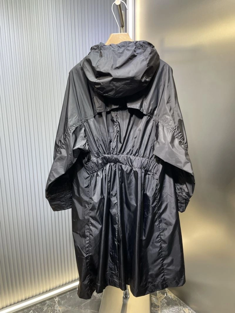 ComfortFit Moncler Outwear 140623