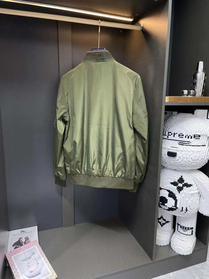 Stretchable Moncler Outwear 140301