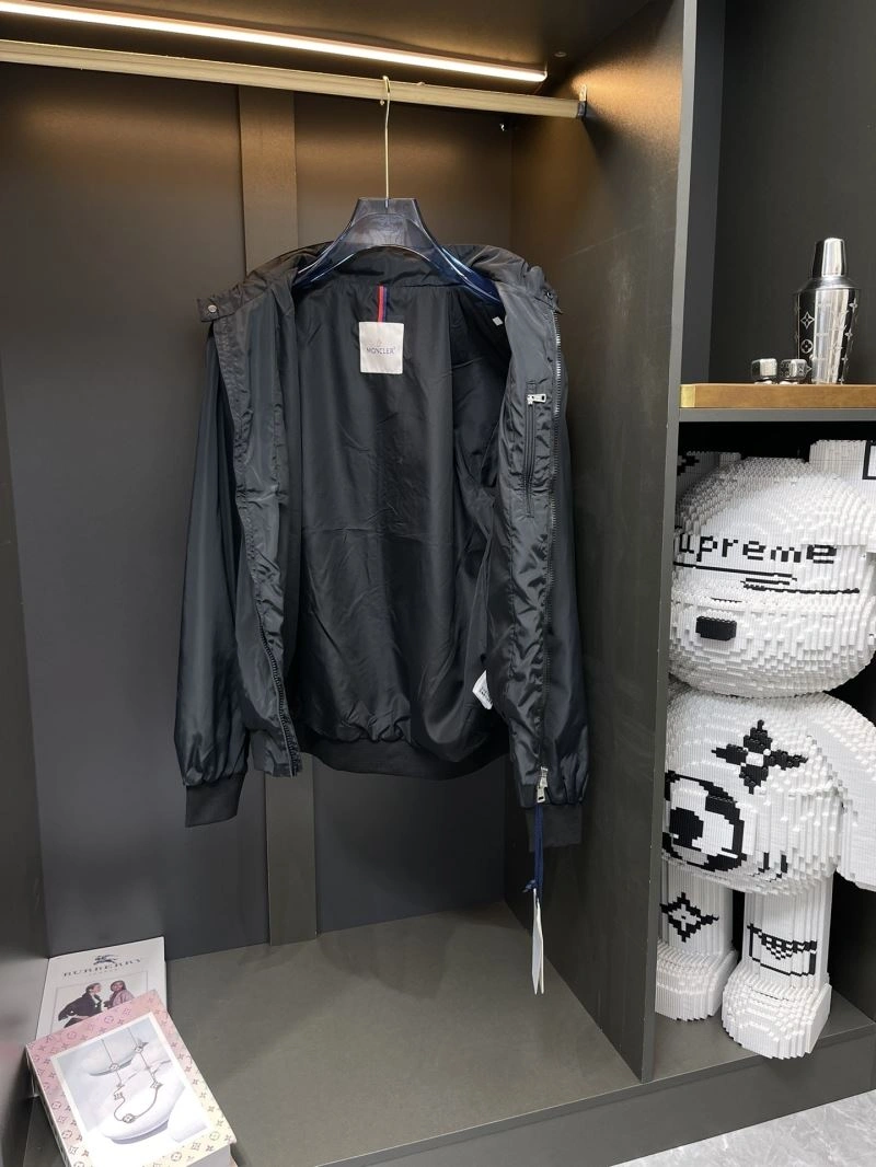 SportInspired Moncler Outwear 140302