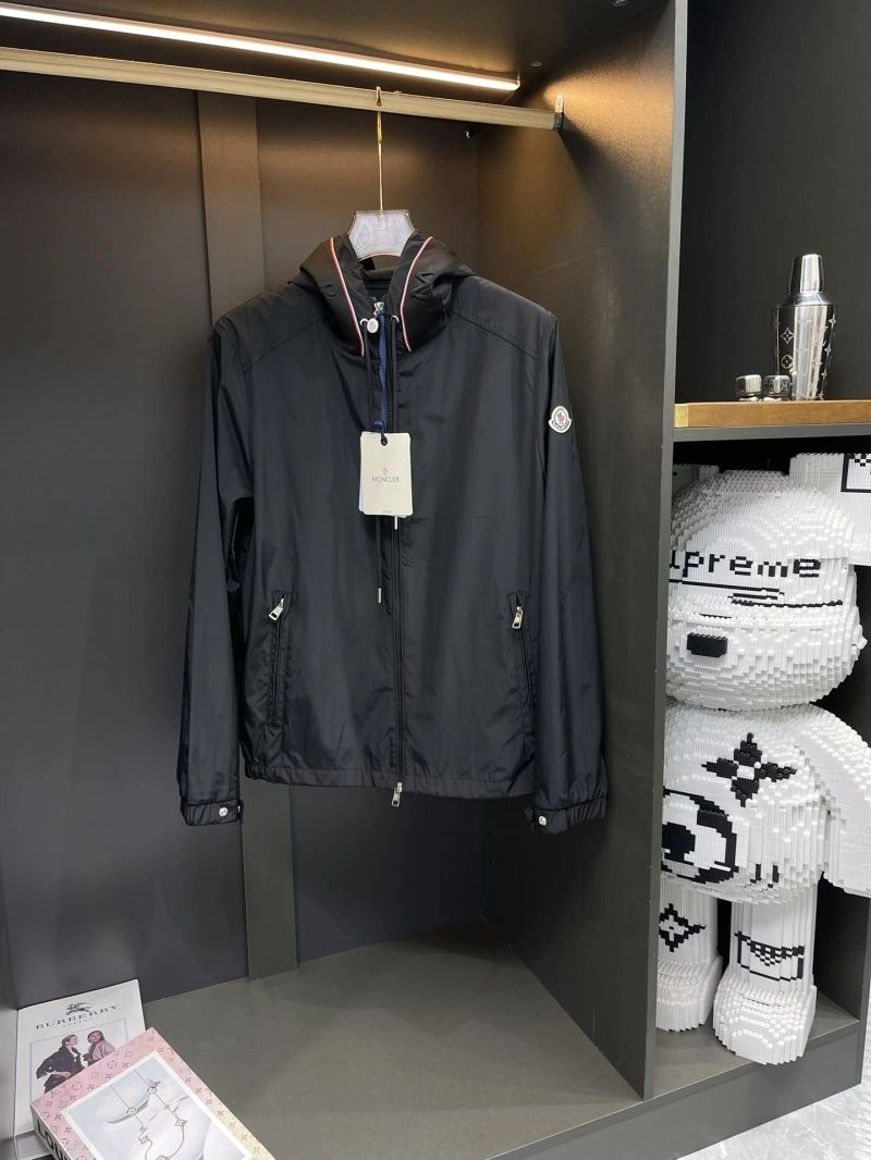 Moncler Outwear HighQuality 140293
