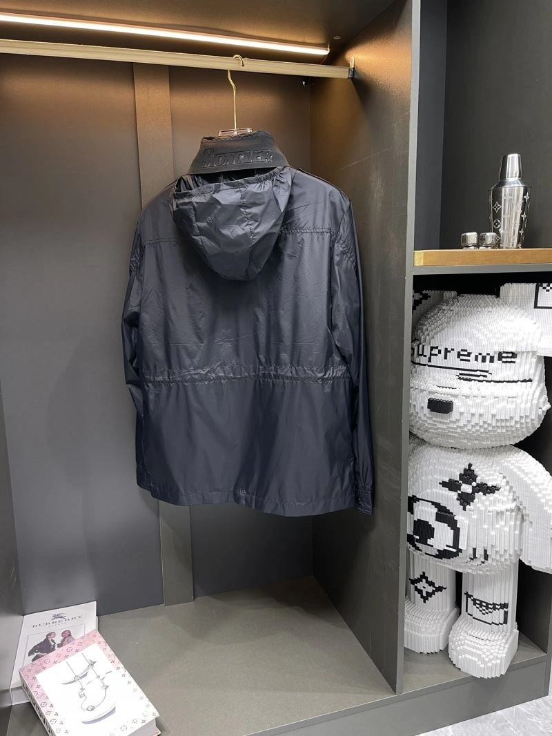ModernLook Moncler Outwear 140298