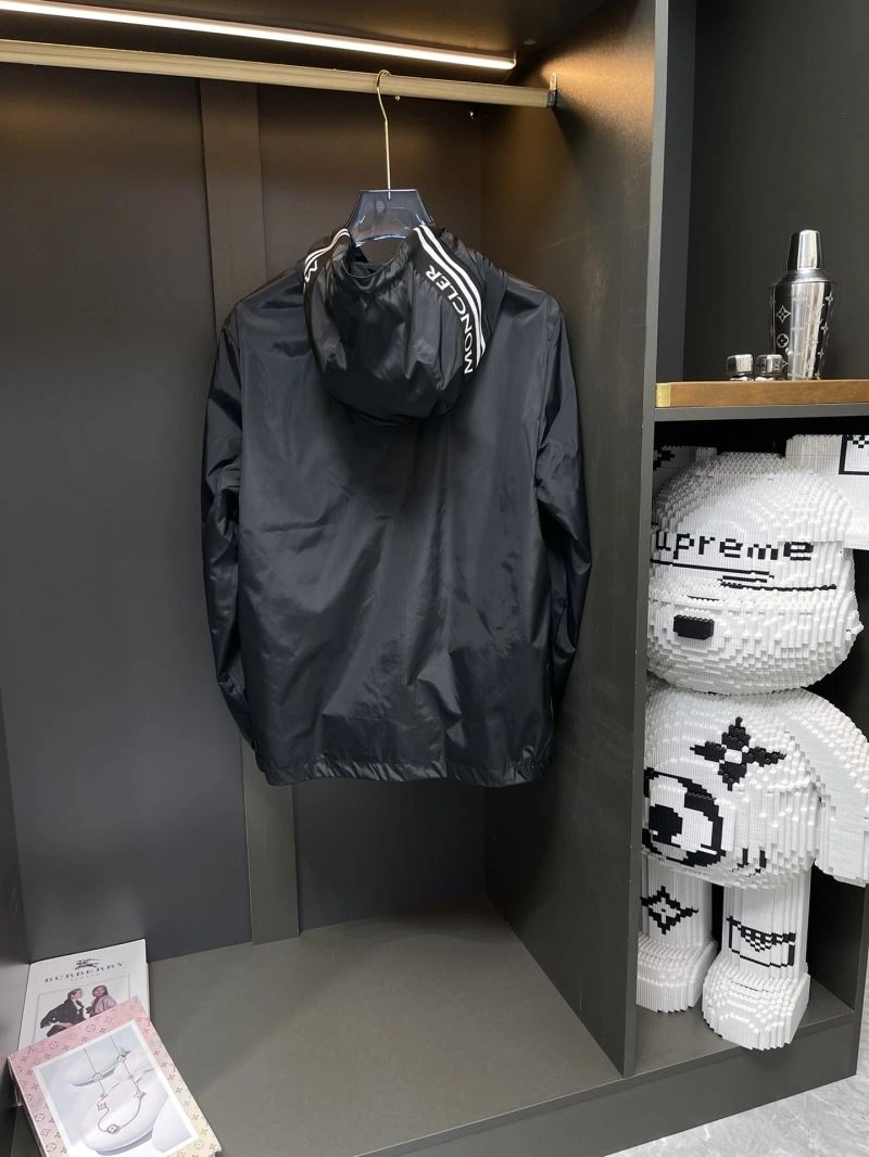 Thermal Moncler Outwear 140286