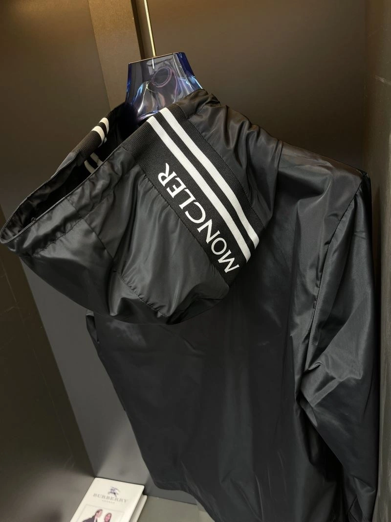 Thermal Moncler Outwear 140286
