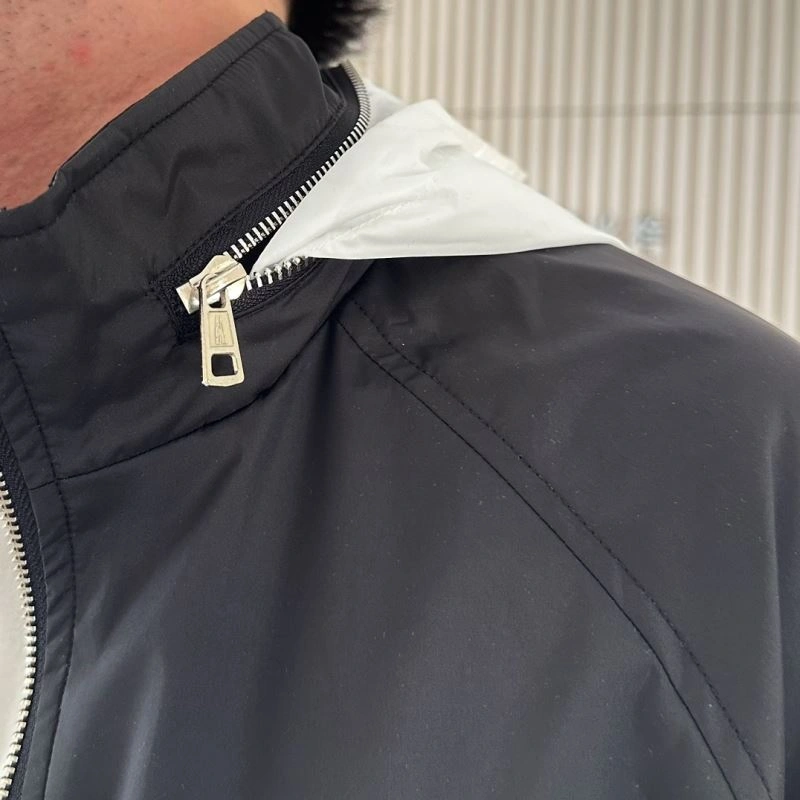 Moncler Outwear TopPick 140296
