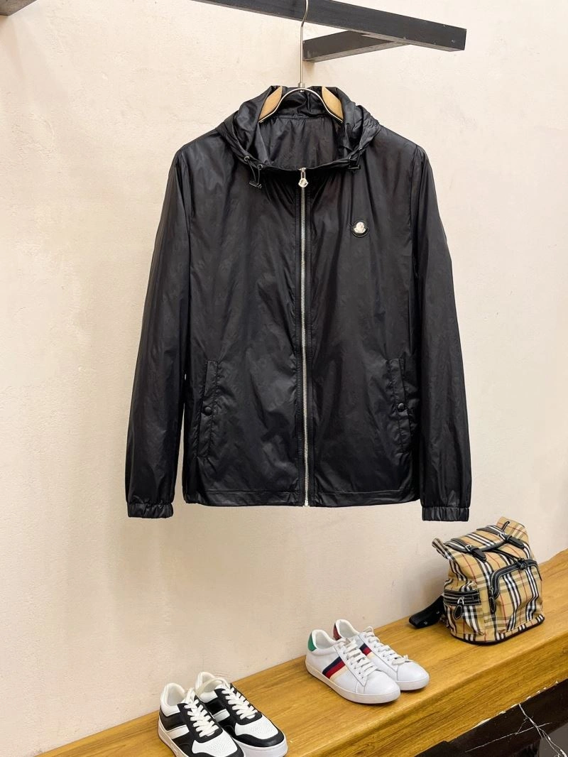 Breathable Moncler Outwear 140284