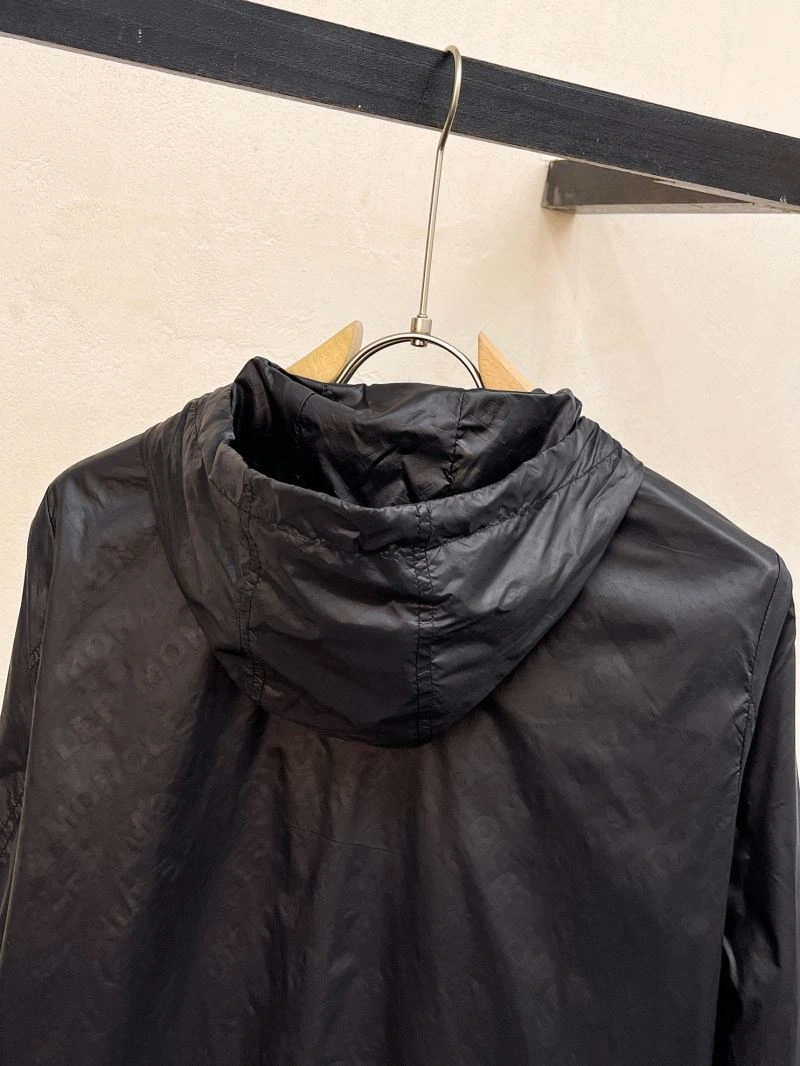 Breathable Moncler Outwear 140284