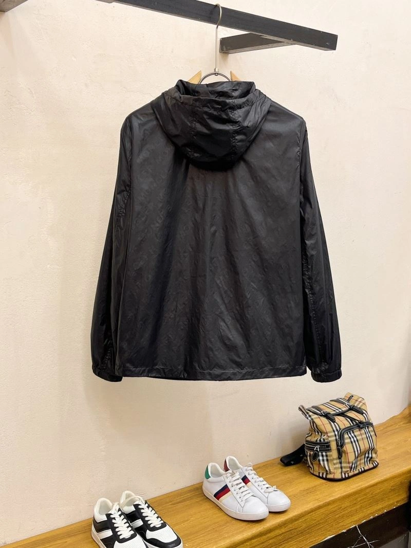 Breathable Moncler Outwear 140284