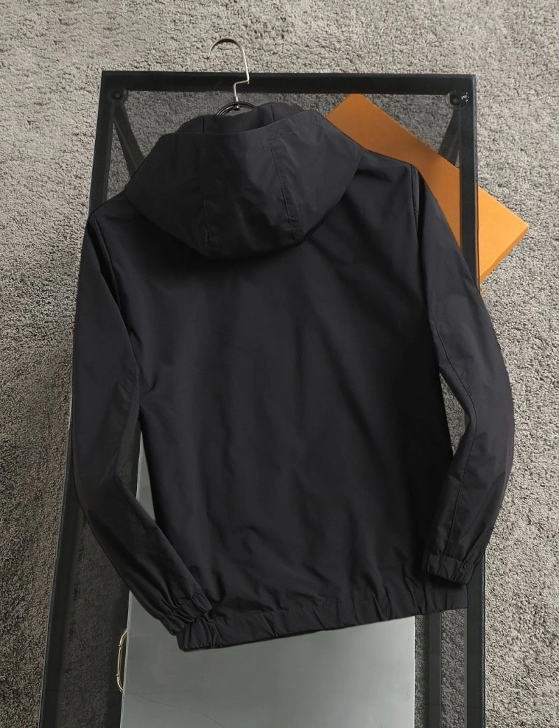 Casual Moncler Outwear 140280