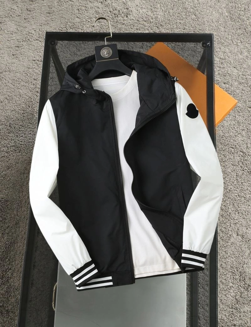 Bright Moncler Outwear 140281