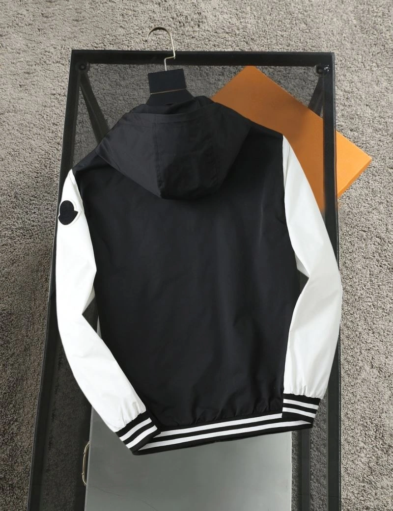 Bright Moncler Outwear 140281