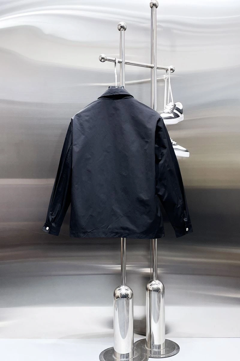 Stylish Moncler Outwear 140275