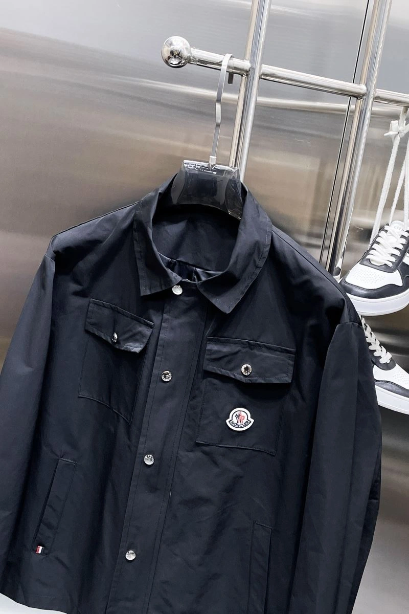 Stylish Moncler Outwear 140275