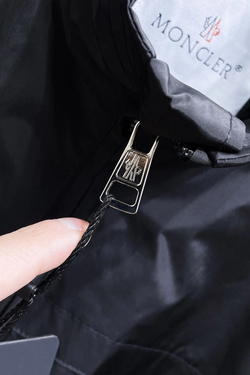 EasyMatch Moncler Outwear 140277