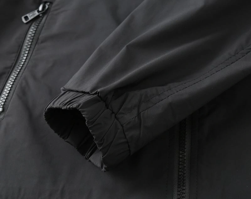 Moncler Outwear ZipUp 140274