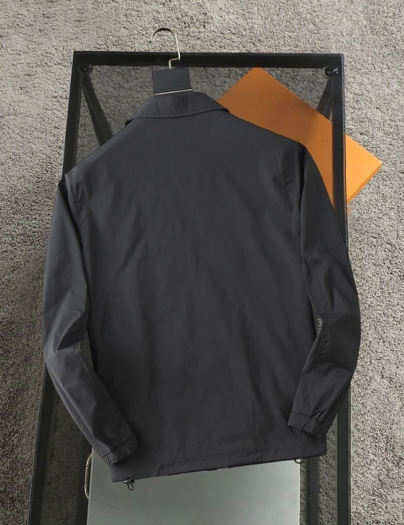 Moncler Outwear ZipUp 140274