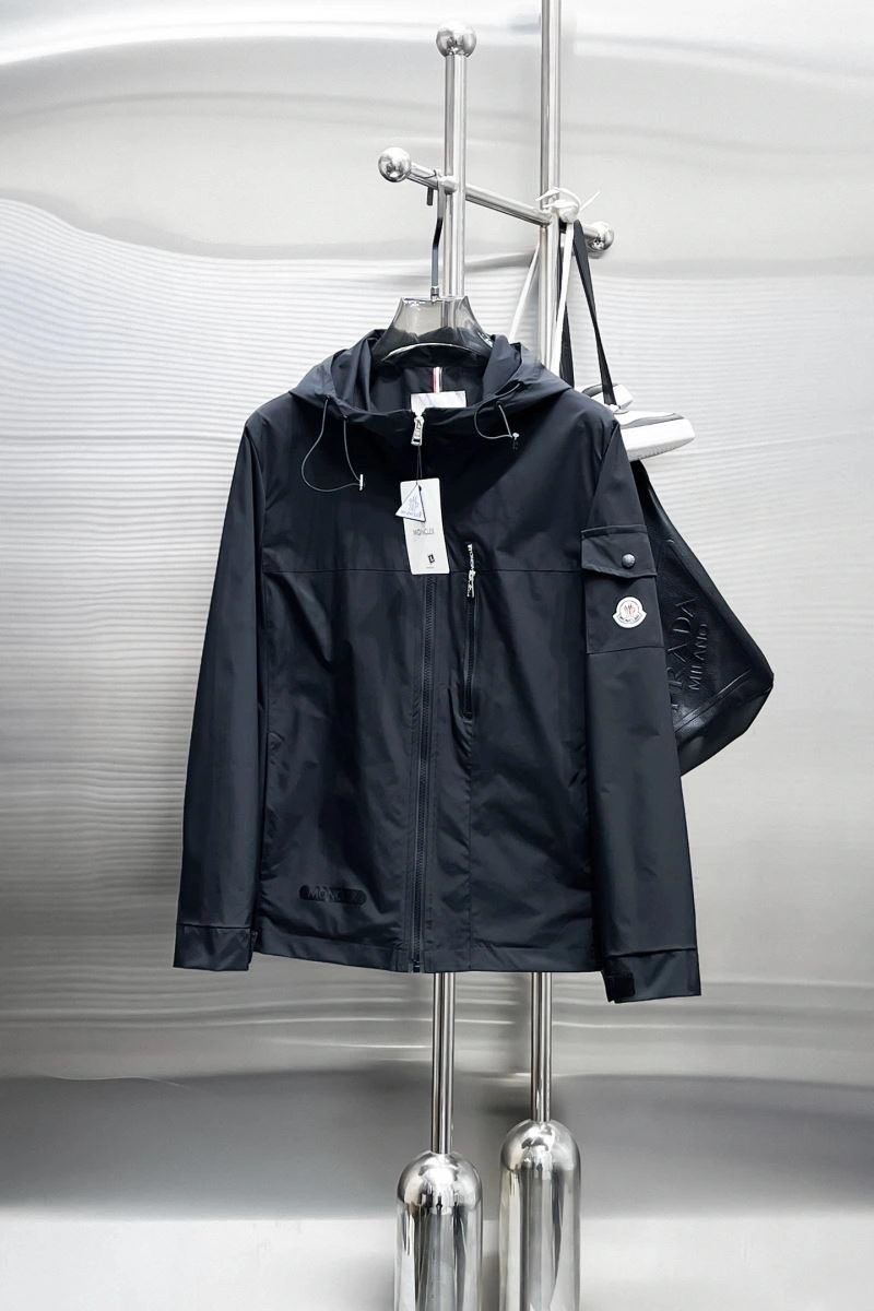 ZeroBulk Moncler Outwear 140272