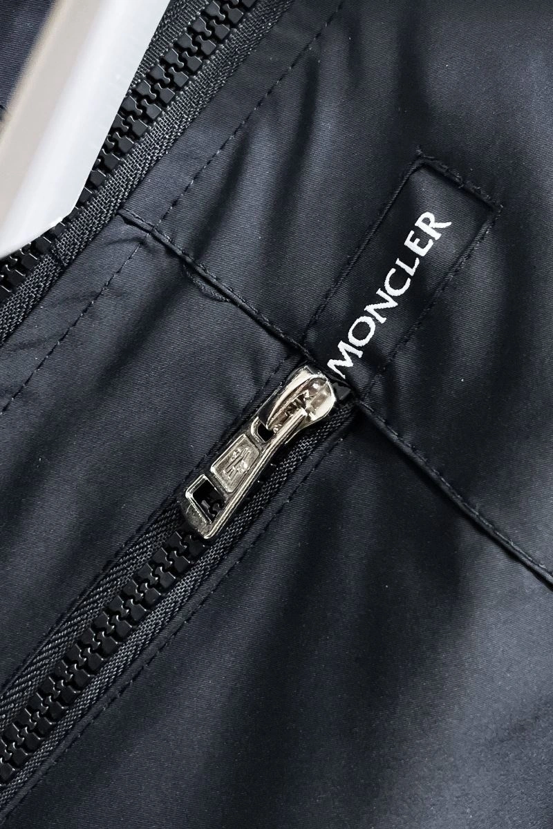 ZeroBulk Moncler Outwear 140272