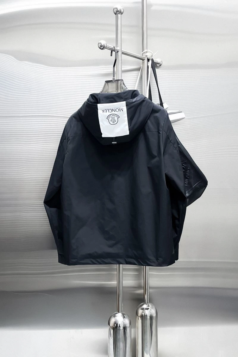 ZeroBulk Moncler Outwear 140272