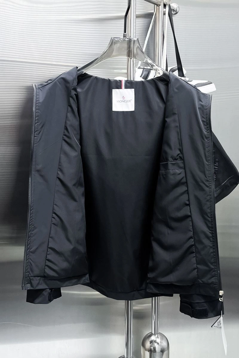 ZeroBulk Moncler Outwear 140272