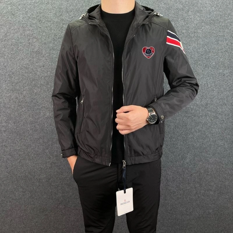 Moncler Outwear MultiPurpose 140266