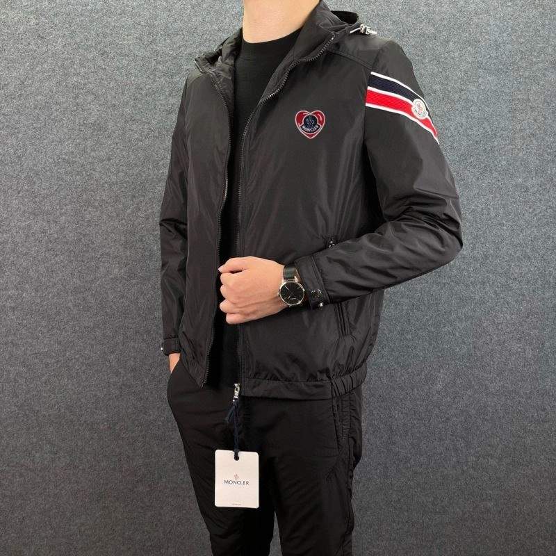 Moncler Outwear MultiPurpose 140266