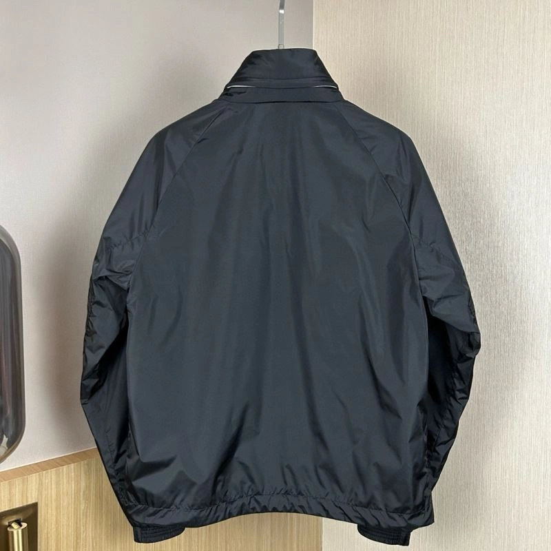 Moncler Outwear Youthful 140267