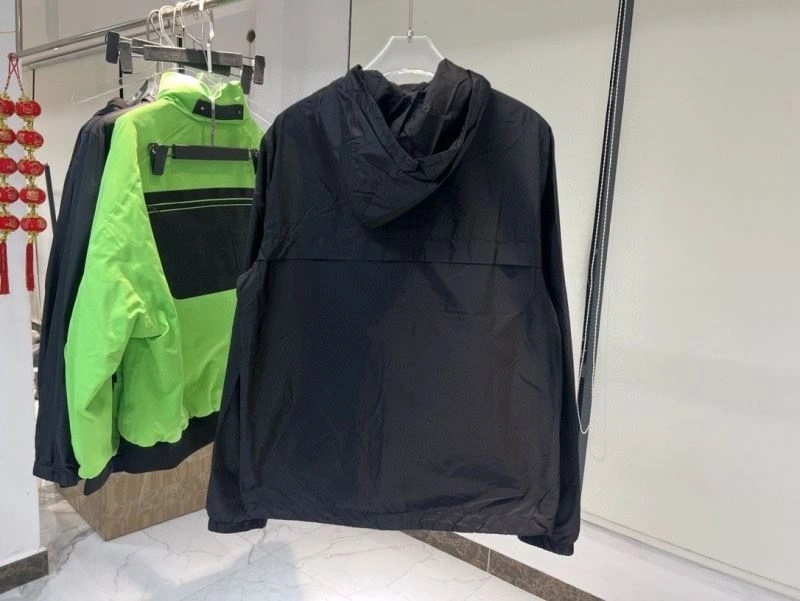 Moncler Outwear HighQuality 140265