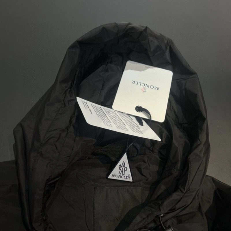Moncler Outwear HighQuality 140265