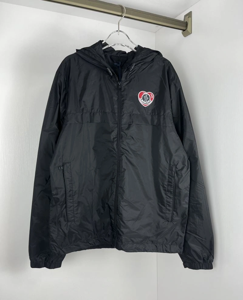 Moncler Outwear Upgraded 140268