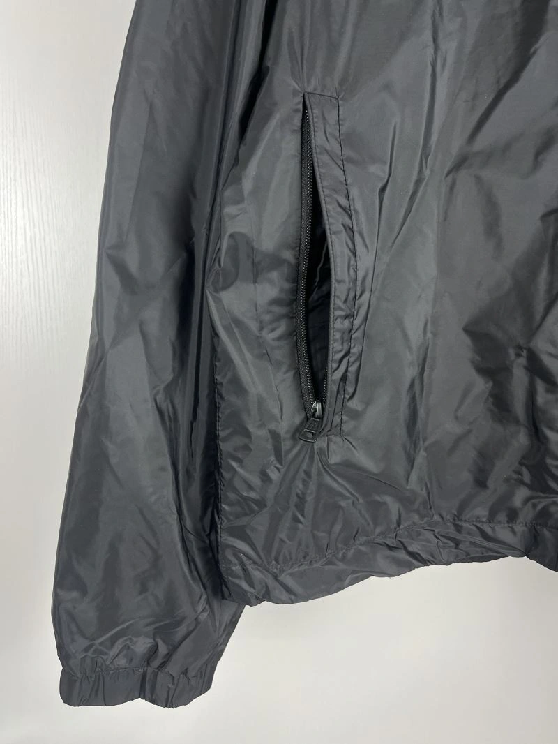 Moncler Outwear Upgraded 140268