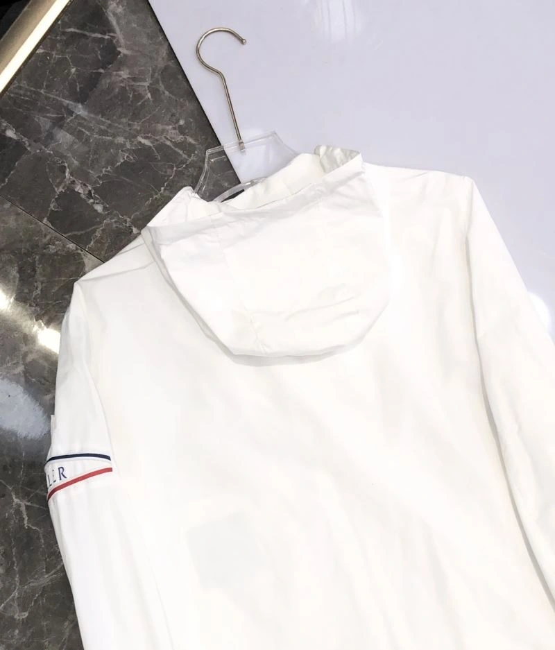 Moncler Outwear Unisex 140257