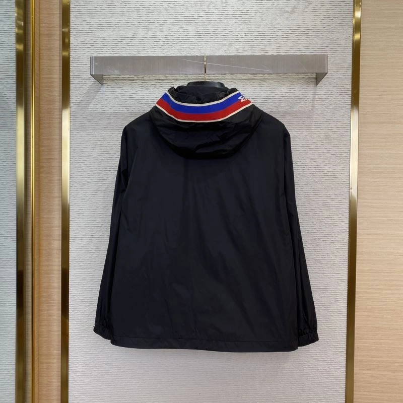 Reliable Moncler Outwear 140258