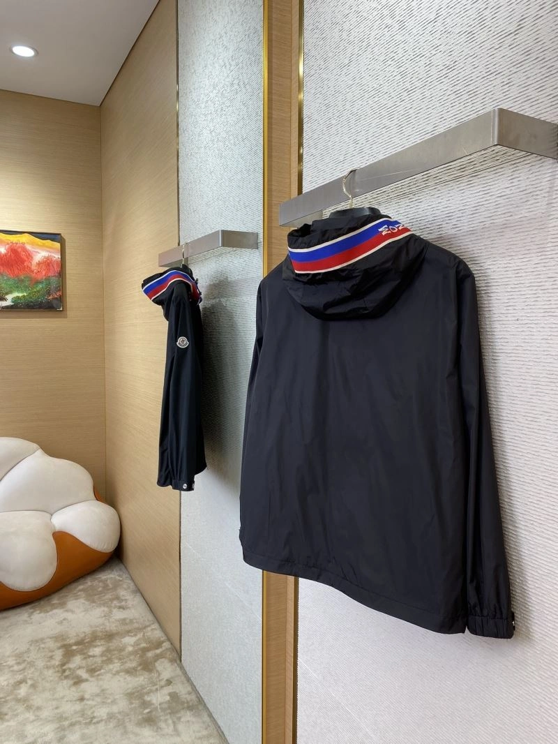Reliable Moncler Outwear 140258
