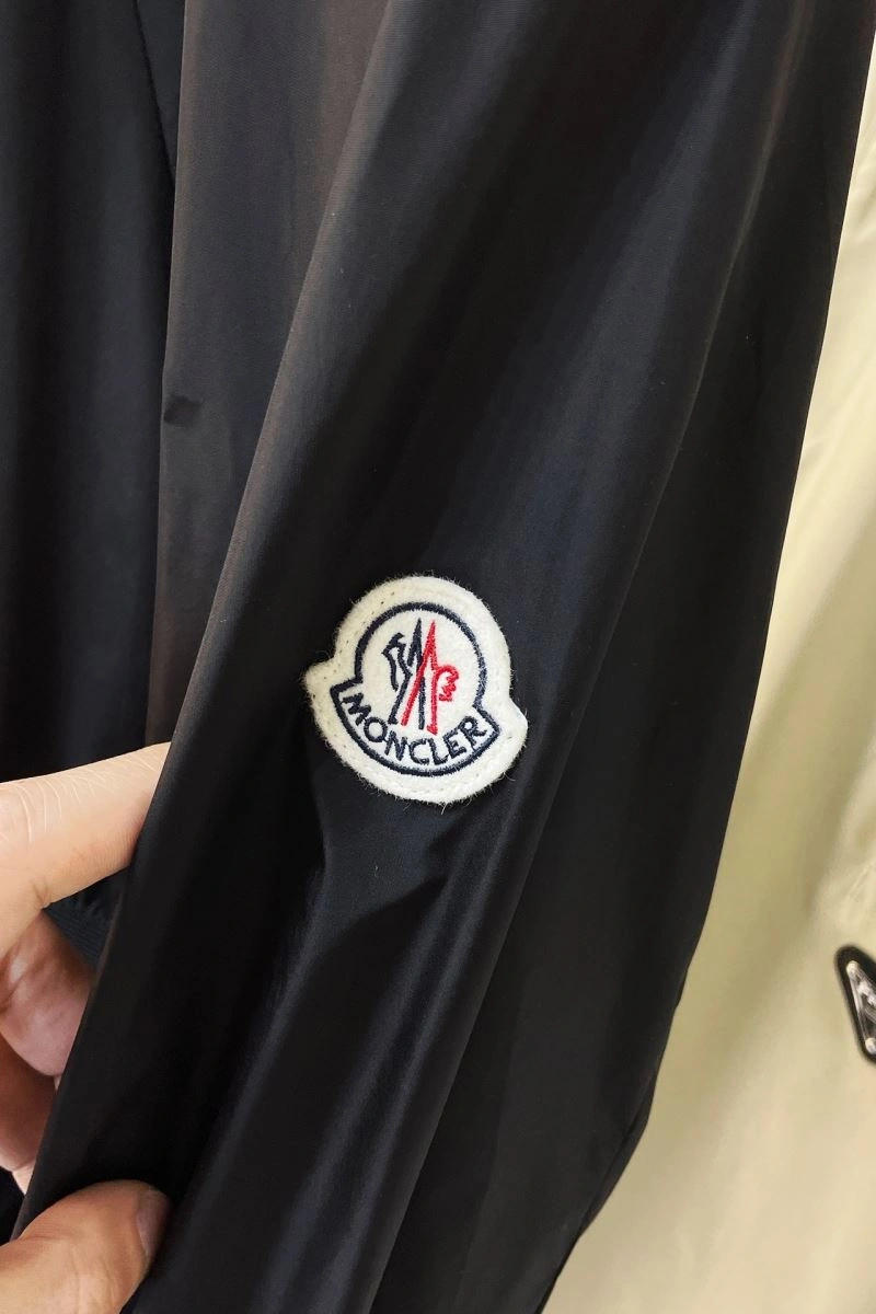 Moncler Outwear Comfortable 140261